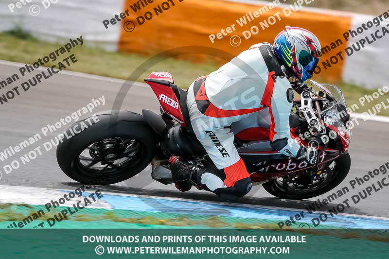 estoril;event digital images;motorbikes;no limits;peter wileman photography;portugal;trackday;trackday digital images
